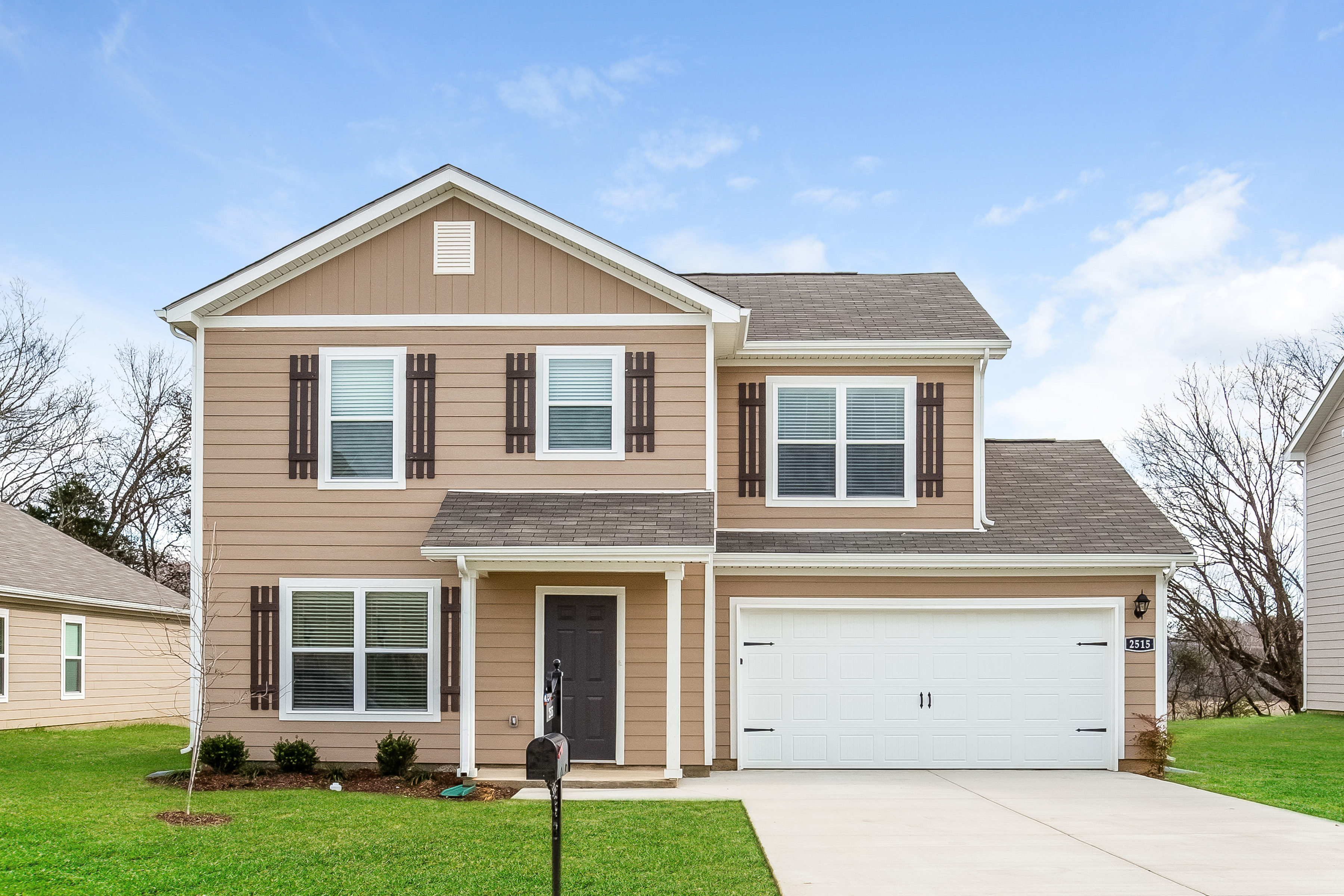 2515 Queen Bee Drive Columbia, TN 38401
